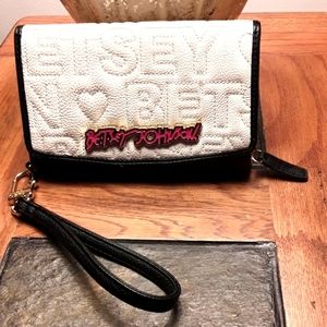 Betsey Johnson Wallet Wristlet Purse